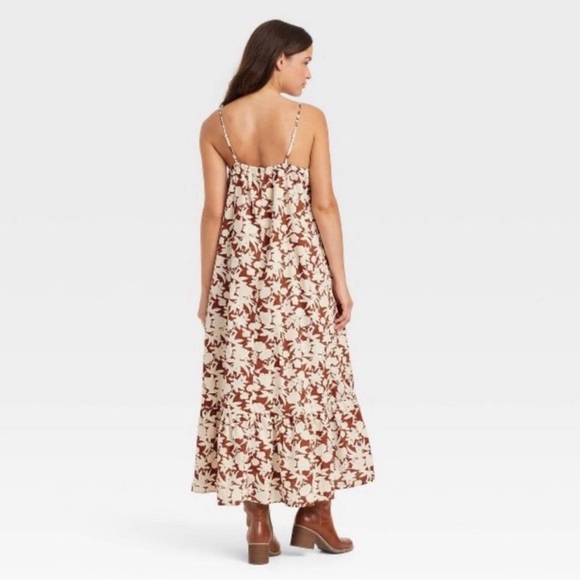 Nwt! Universal Thread 2x brown floral dress - Picture 3 of 7